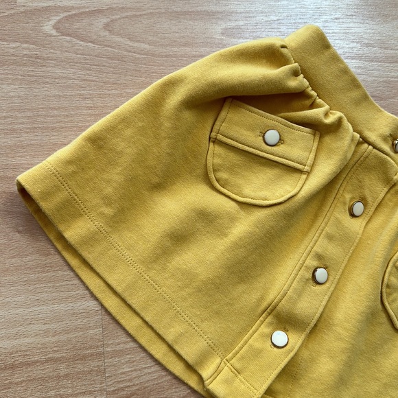 Janie and Jack Toddler Girls Mustard Yellow Skirt Pockets & Buttons Sz 2T - Picture 2 of 7